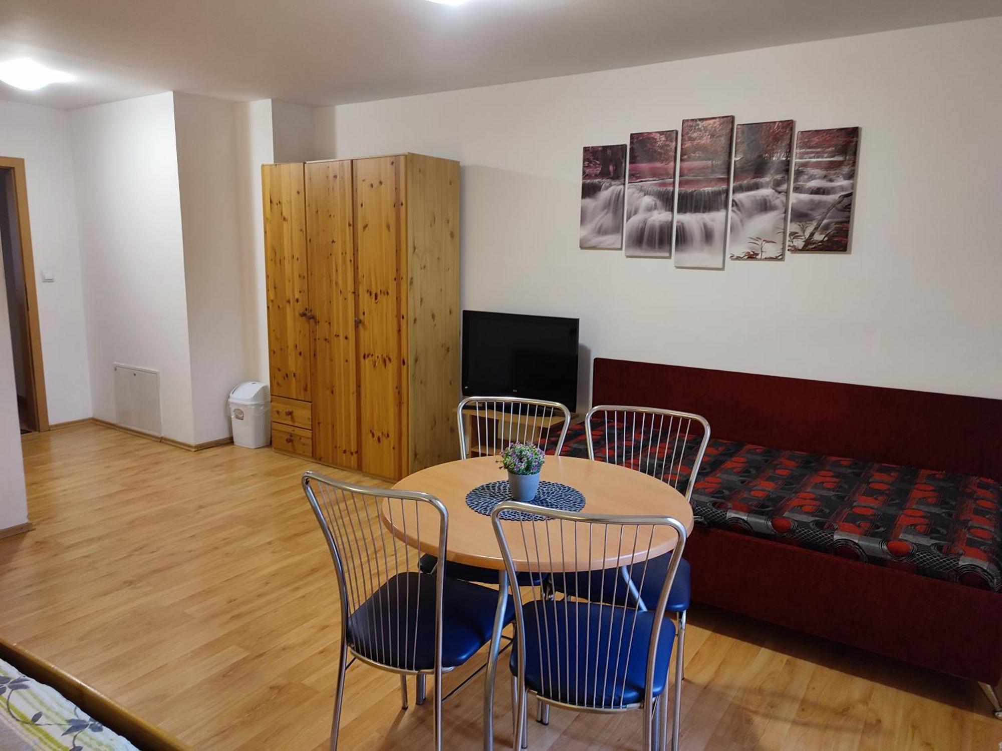Apartmany Zachar Bešeňová エクステリア 写真